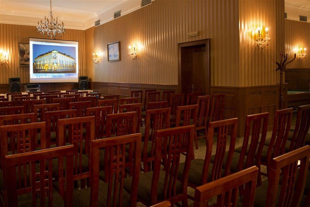 Hotel Europa Poprad Exterior photo